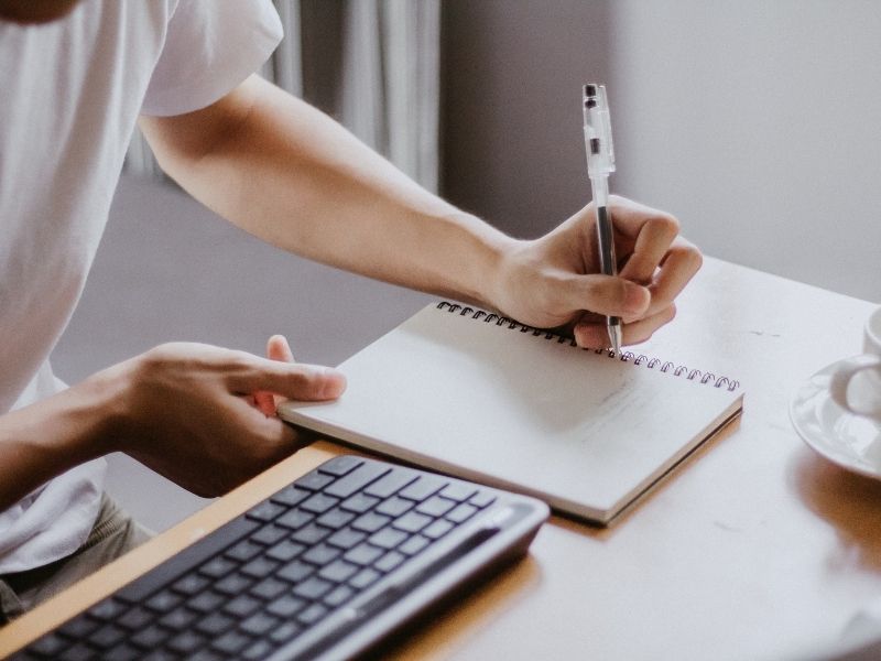 asesoría lcínica online